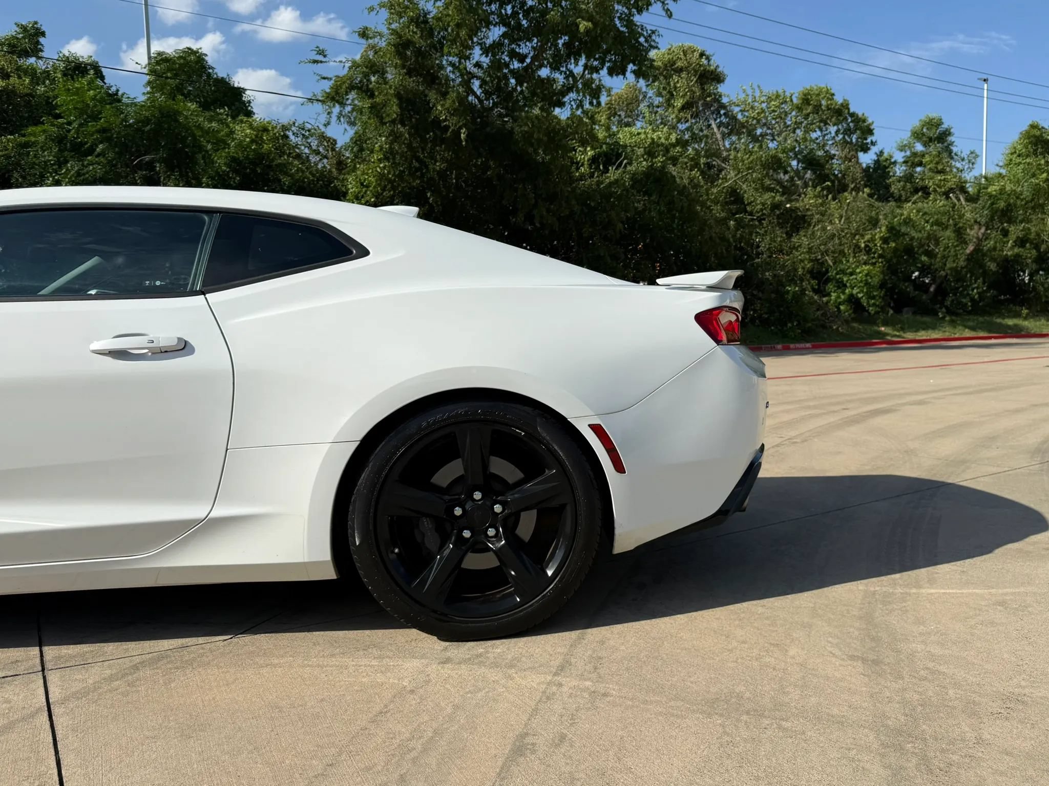 Used 2017 Chevrolet Camaro SS RWD image 16