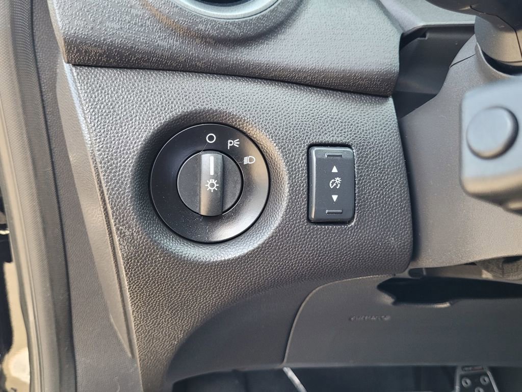 Used 2018 Ford Fiesta S image 25