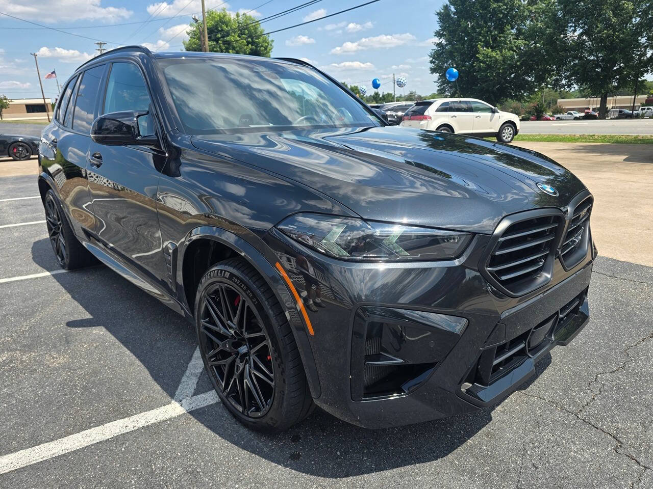 Used 2025 BMW X5 M Competition w/ Executive Package AWD/4WD image 8