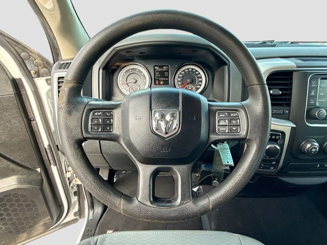 Used 2017 RAM 1500 Classic SLT AWD/4WD image 11