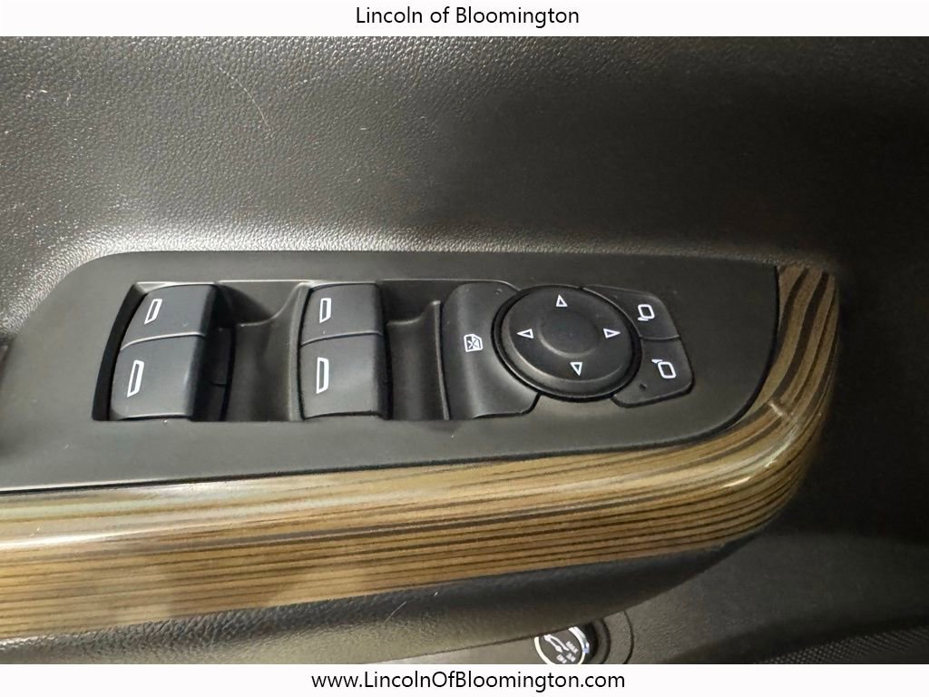 Used 2017 GMC Acadia SLE w/ Driver Alert Package I AWD/4WD image 39