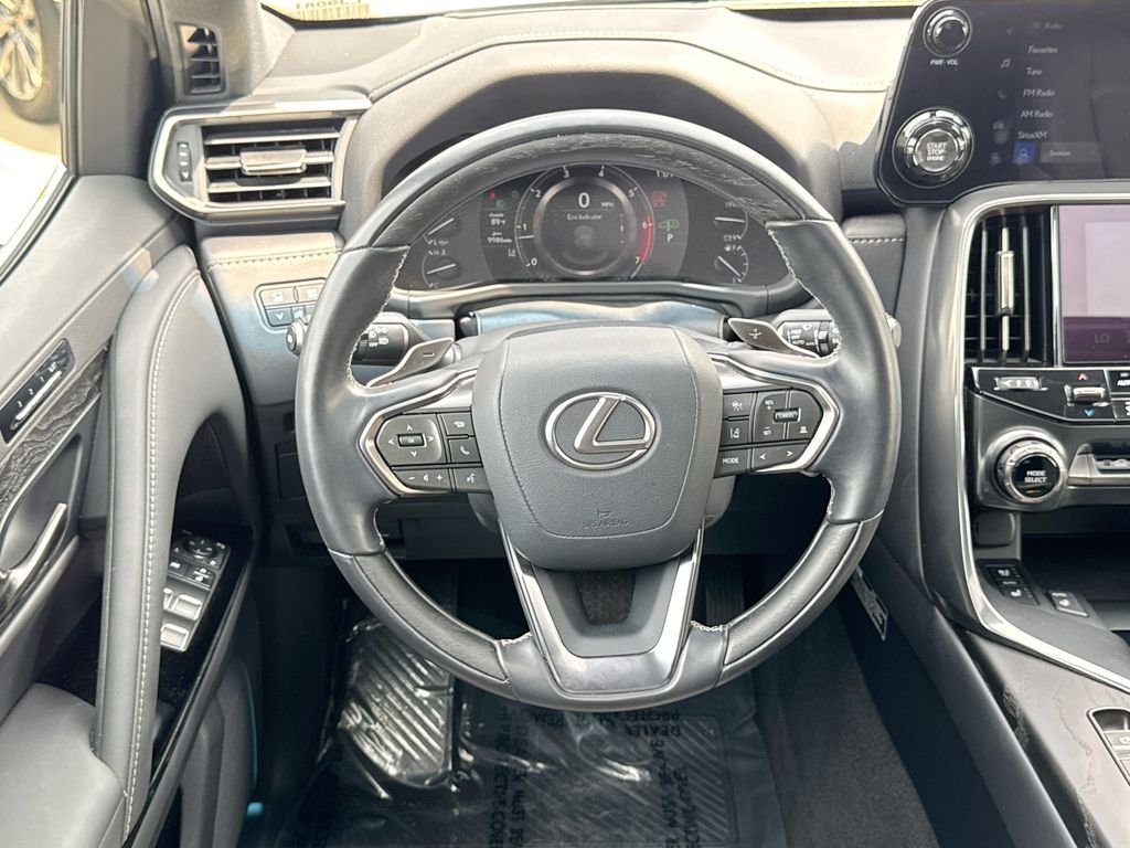Used 2024 Lexus LX 600 4WD w/ Luxury Package image 24