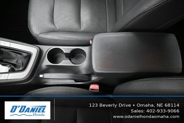 Used 2017 Hyundai Elantra Limited w/ Limited Ultimate Package 09 FWD image 34