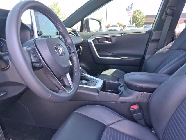 Used 2022 Toyota RAV4 XSE w/ XSE Grade Weather Package AWD/4WD image 18