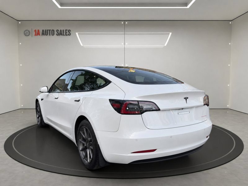 Used 2020 Tesla Model 3 Performance AWD/4WD image 3