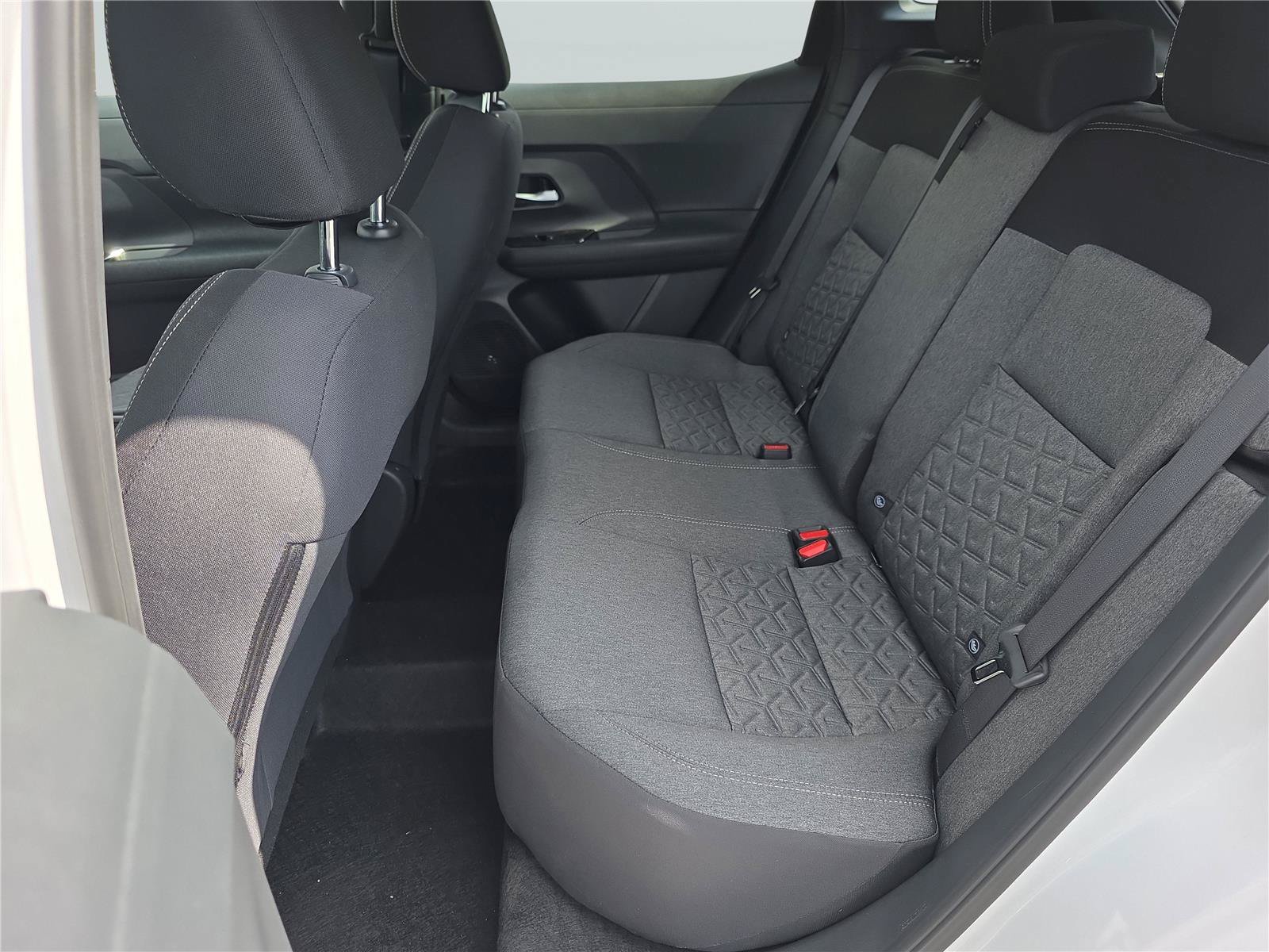 New 2026 Nissan Kicks SV w/ SV Premium Package FWD image 22