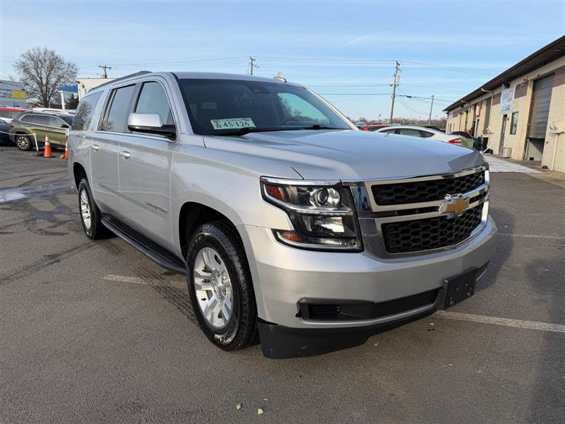 Used 2019 Chevrolet Suburban LT image 8