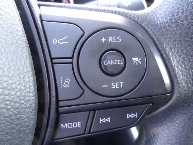 Certified 2024 Toyota RAV4 XLE FWD image 17