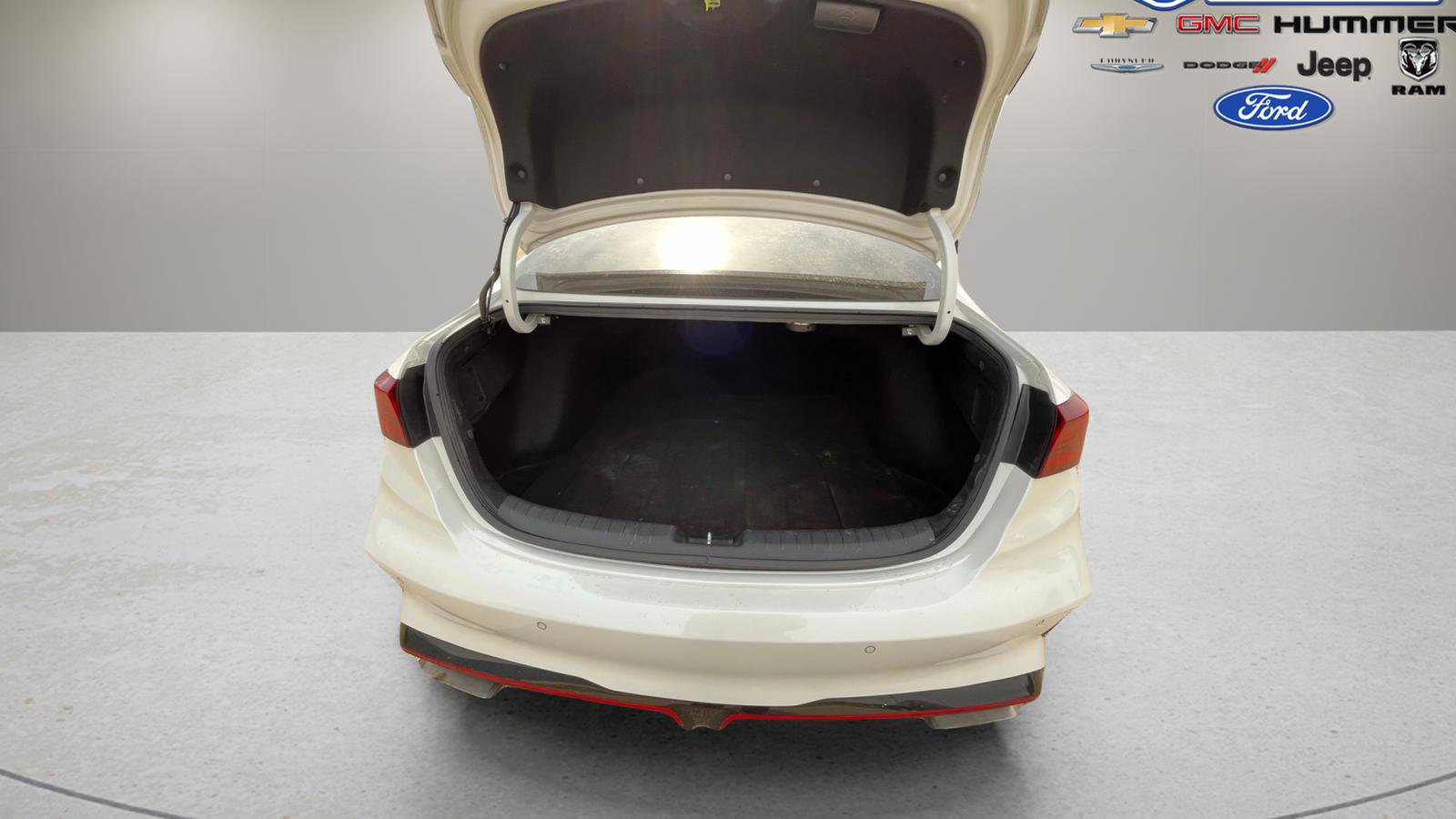 Used 2023 Kia Forte GT w/ GT2 Package image 36