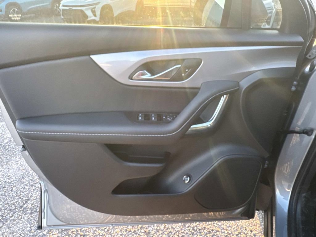New 2026 Chevrolet Blazer LT image 20