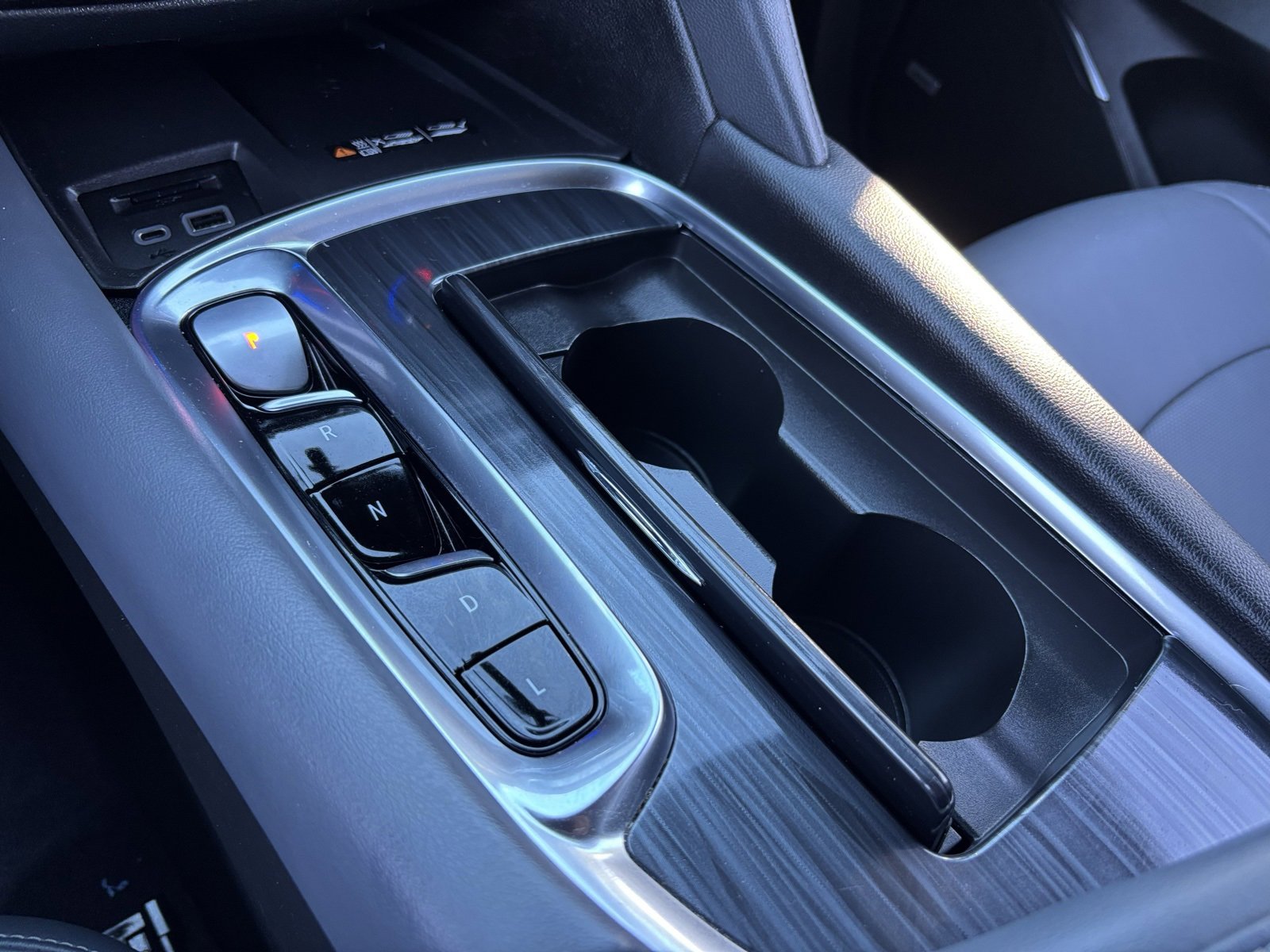 Used 2024 Buick Enclave Premium image 26