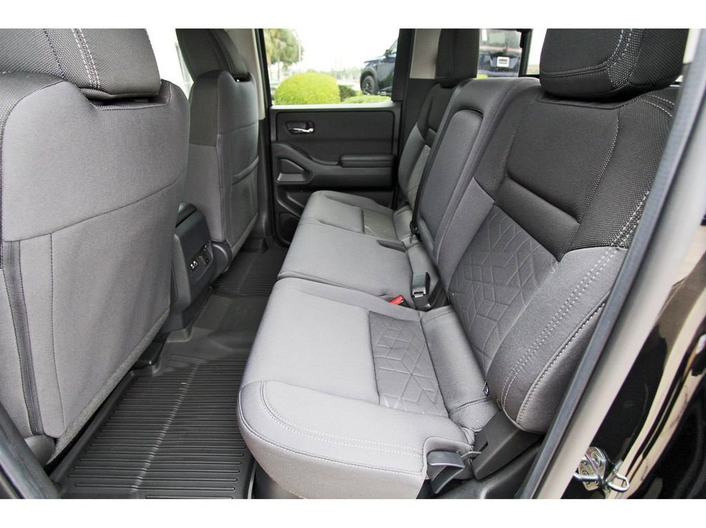 New 2026 Nissan Frontier SV w/ SV Convenience Package RWD image 7