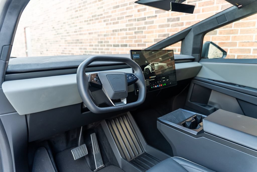 Used 2026 Tesla Cybertruck Cyberbeast AWD/4WD image 19