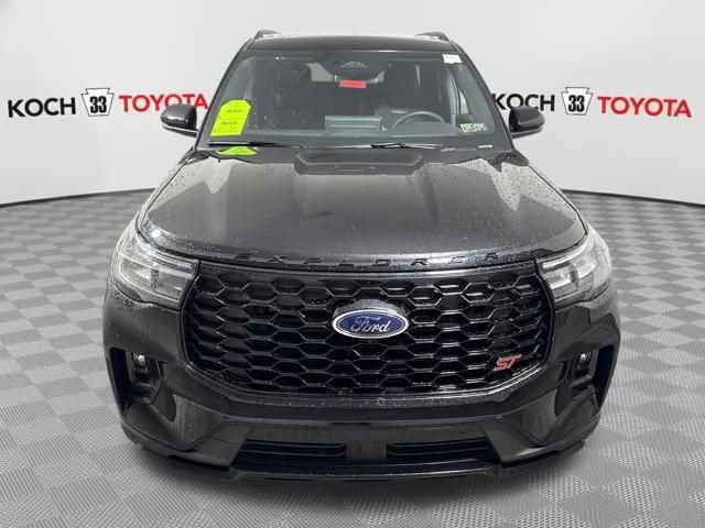 Used 2025 Ford Explorer ST w/ Sun And Sound Package image 2