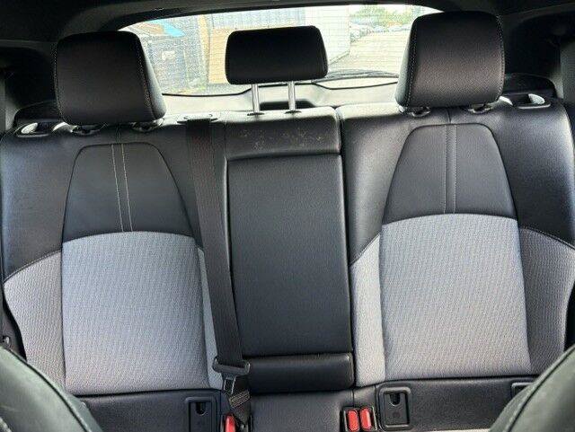Used 2023 Toyota Corolla XSE FWD image 8