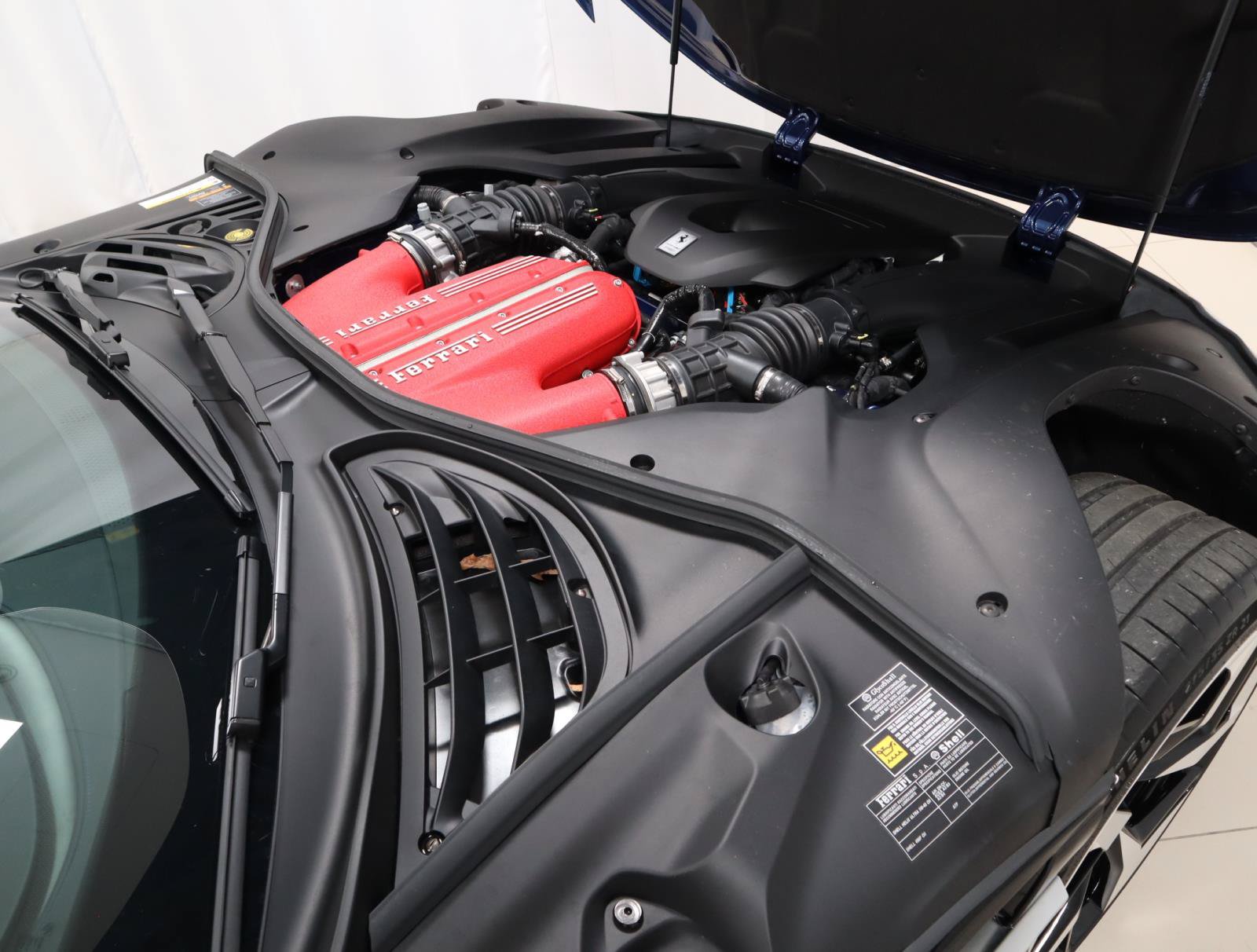 Used 2025 Ferrari 12Cilindri RWD image 13