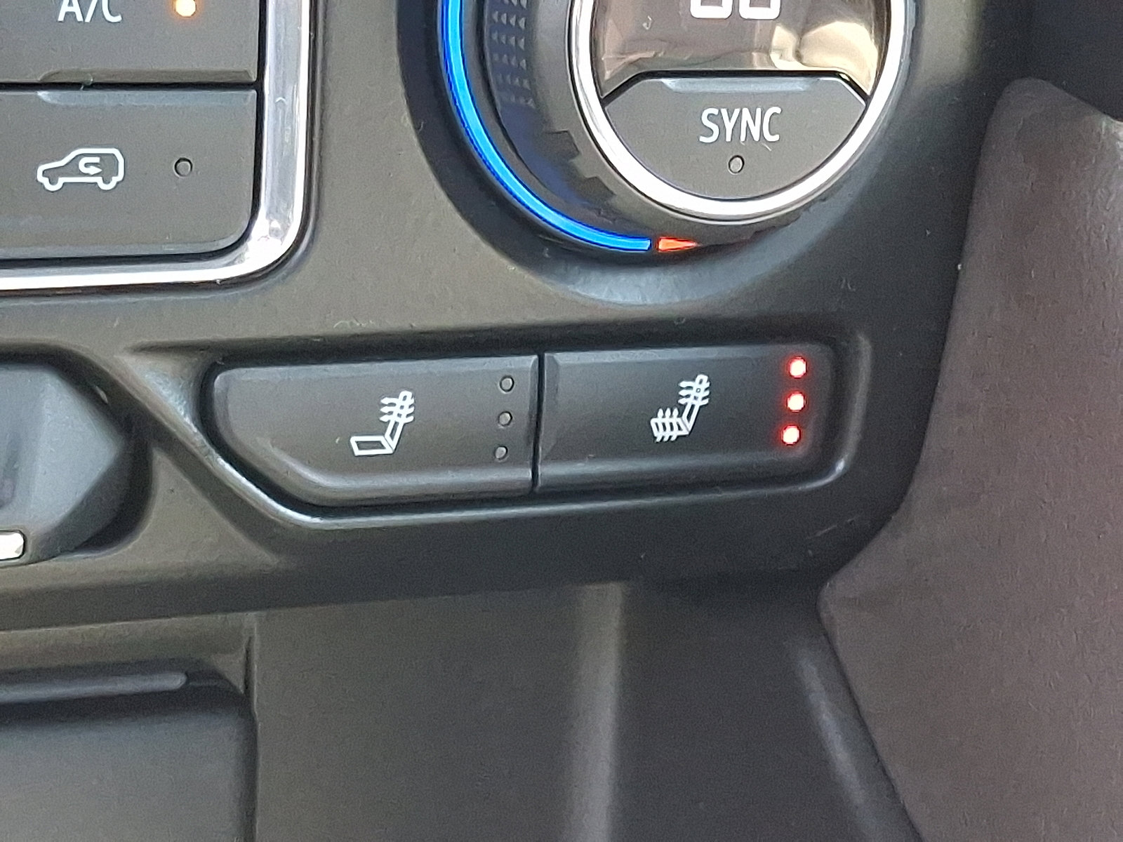 Certified 2021 Chevrolet Tahoe Z71 w/ Luxury Package image 30