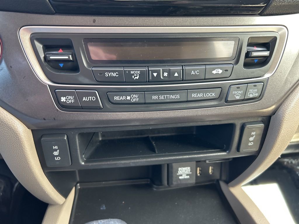 Used 2017 Honda Pilot EX-L image 25