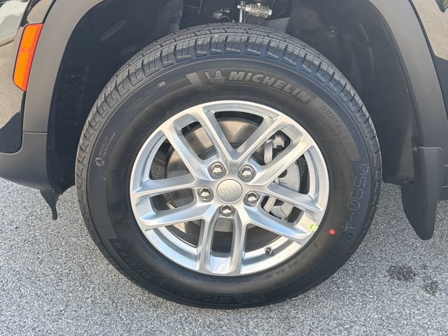 New 2026 Jeep Grand Cherokee Laredo X AWD/4WD image 42