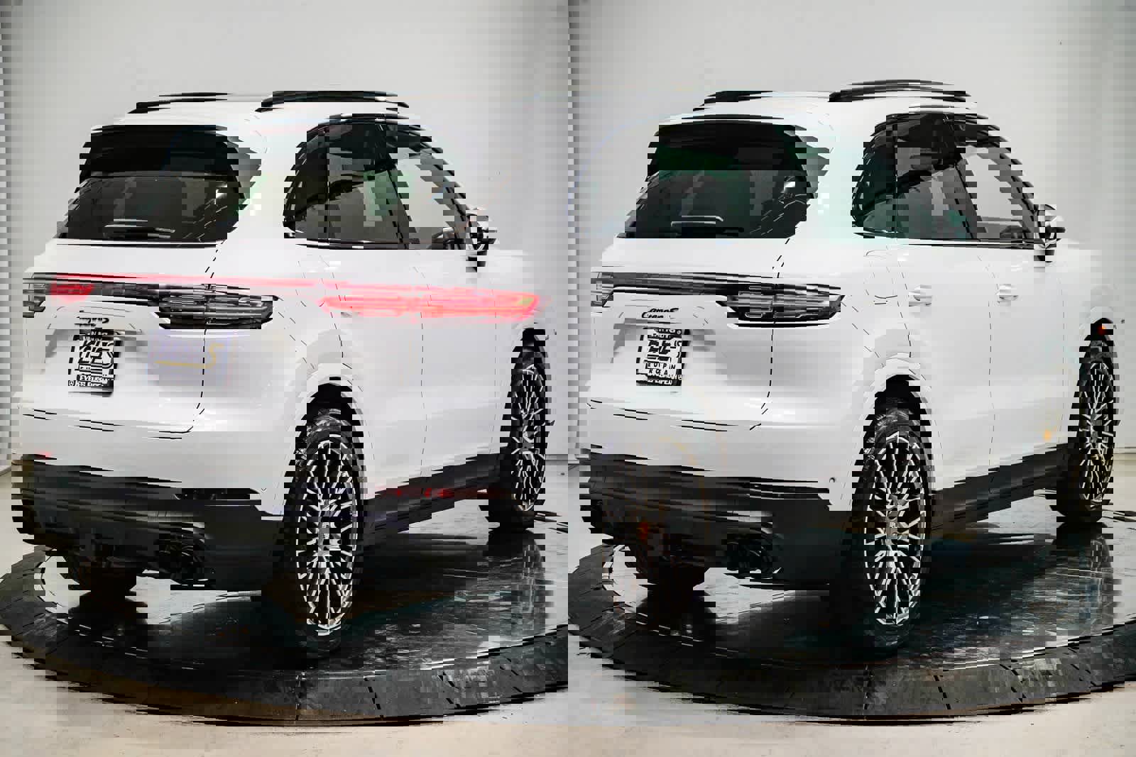 Used 2023 Porsche Cayenne S Platinum image 4