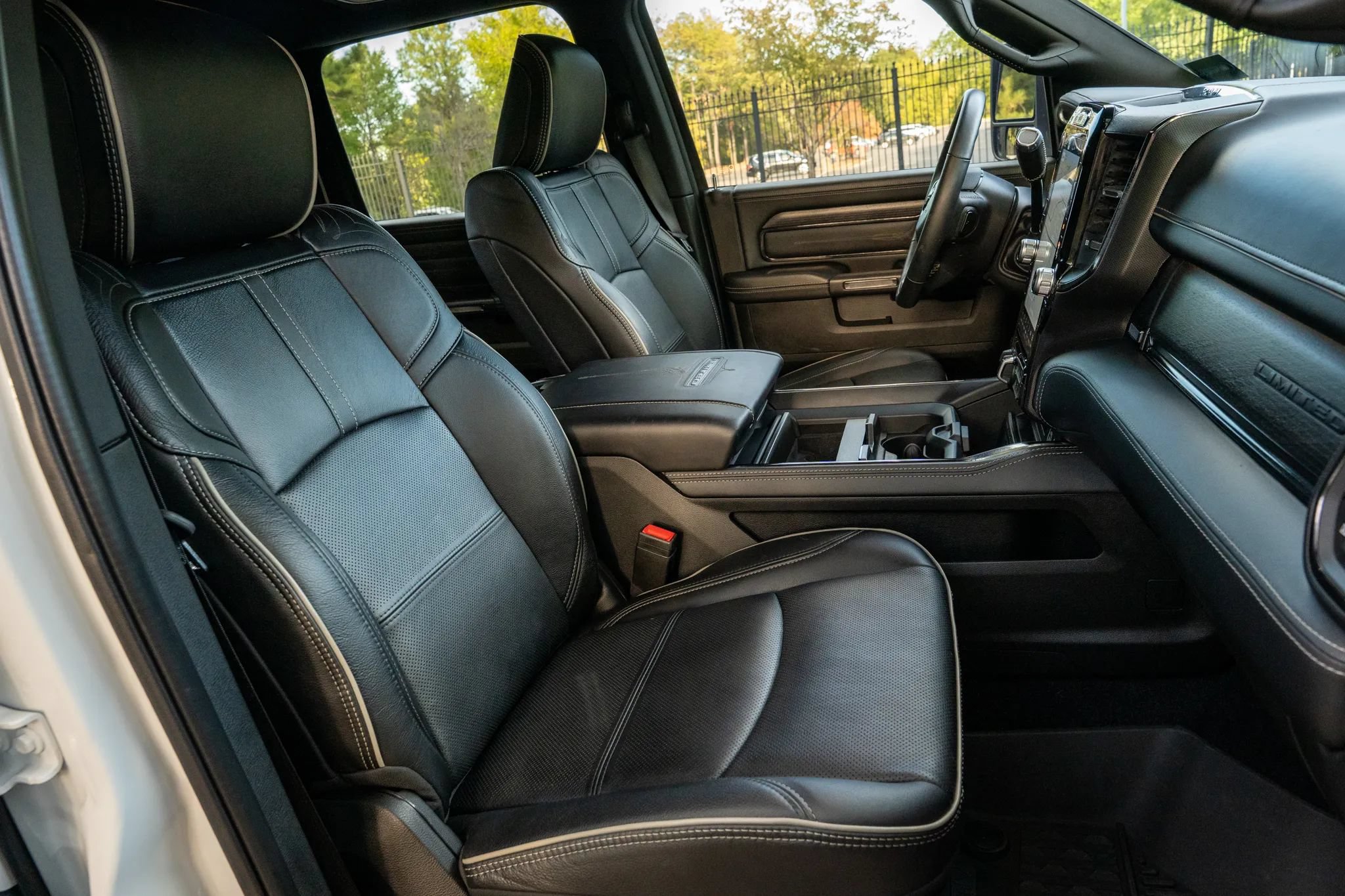 Used 2024 RAM 3500 Limited w/ Night Edition AWD/4WD image 14