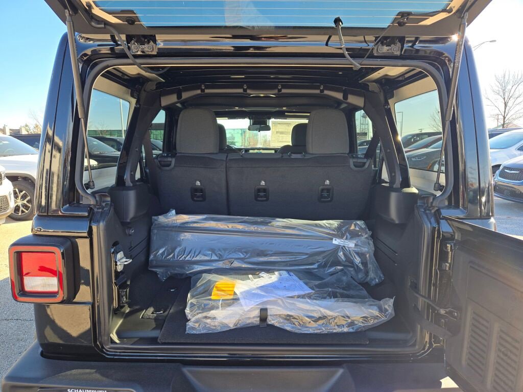 New 2025 Jeep Wrangler Sport S image 14