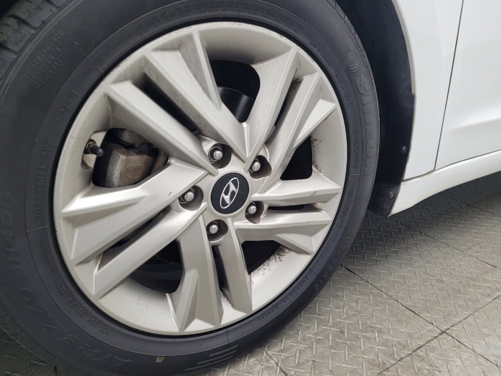 Used 2019 Hyundai Elantra SEL w/ Cargo Package image 31