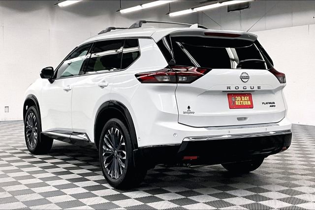New 2025 Nissan Rogue Platinum image 4