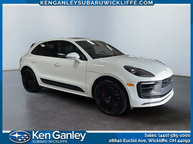 Used 2025 Porsche Macan GTS AWD/4WD image 7