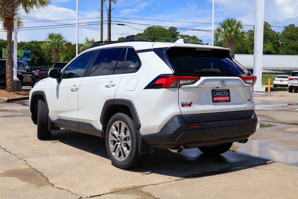 Used 2023 Toyota RAV4 XLE Premium FWD image 22