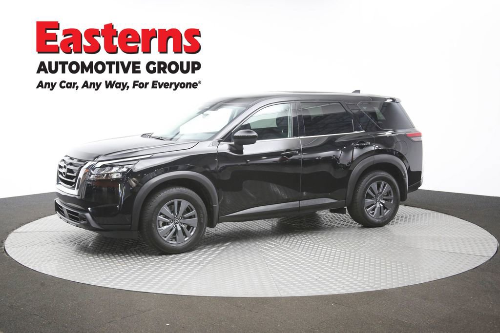 Used 2024 Nissan Pathfinder S AWD/4WD image 58
