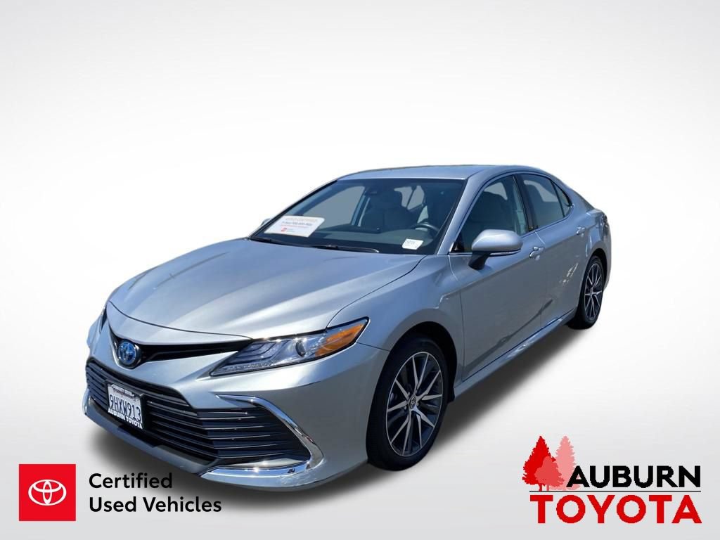 Certified 2024 Toyota Camry XLE FWD image 4