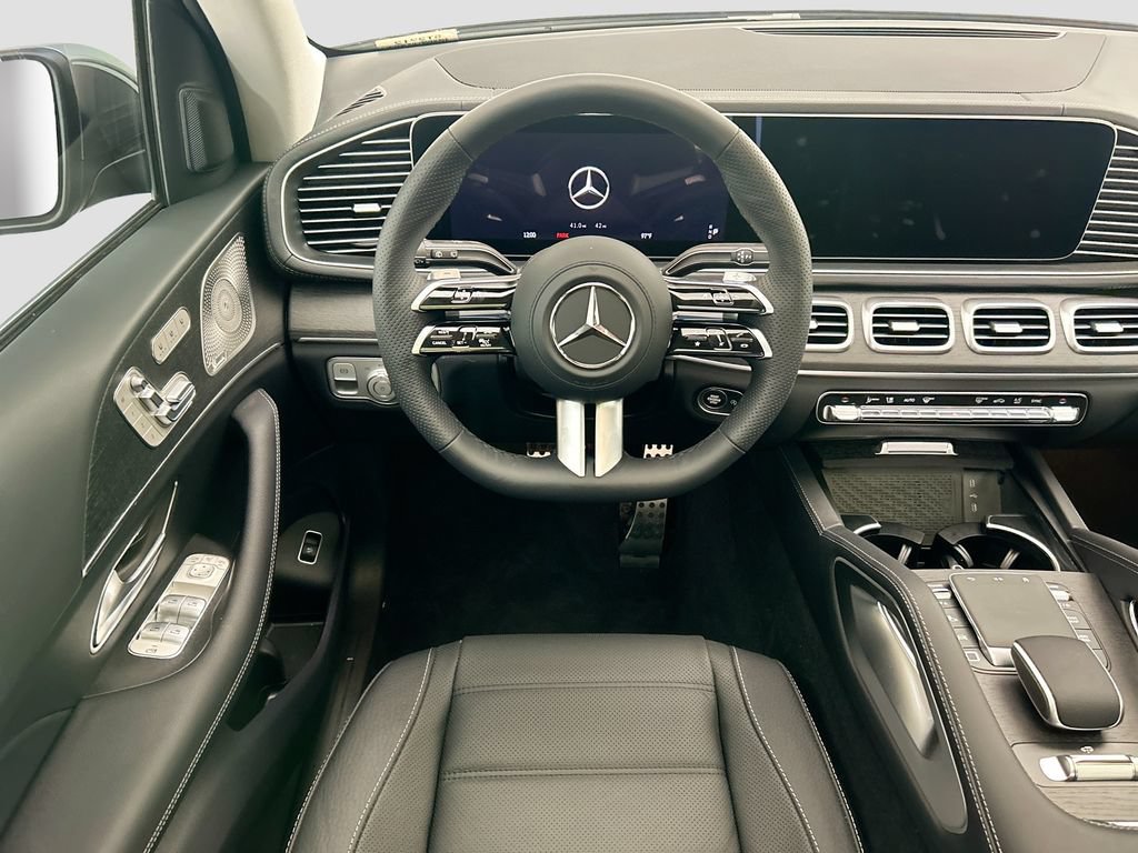 New 2026 Mercedes-Benz GLS 450 4MATIC image 10