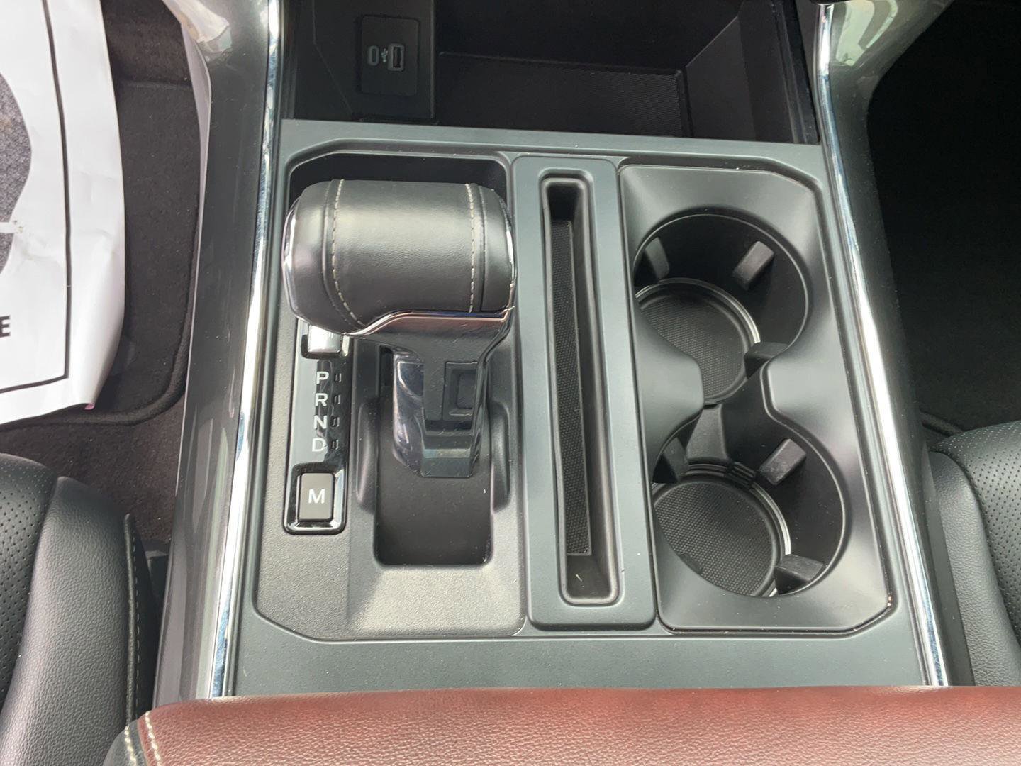 Used 2021 Ford F150 Lariat w/ Equipment Group 502A High image 20