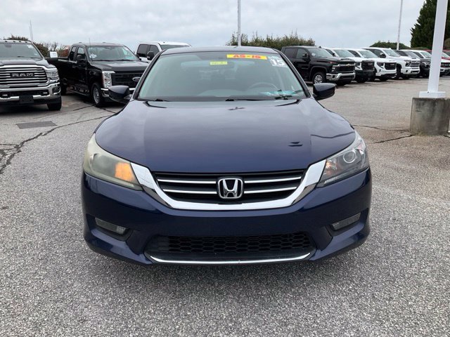 Used 2015 Honda Accord Sport image 2
