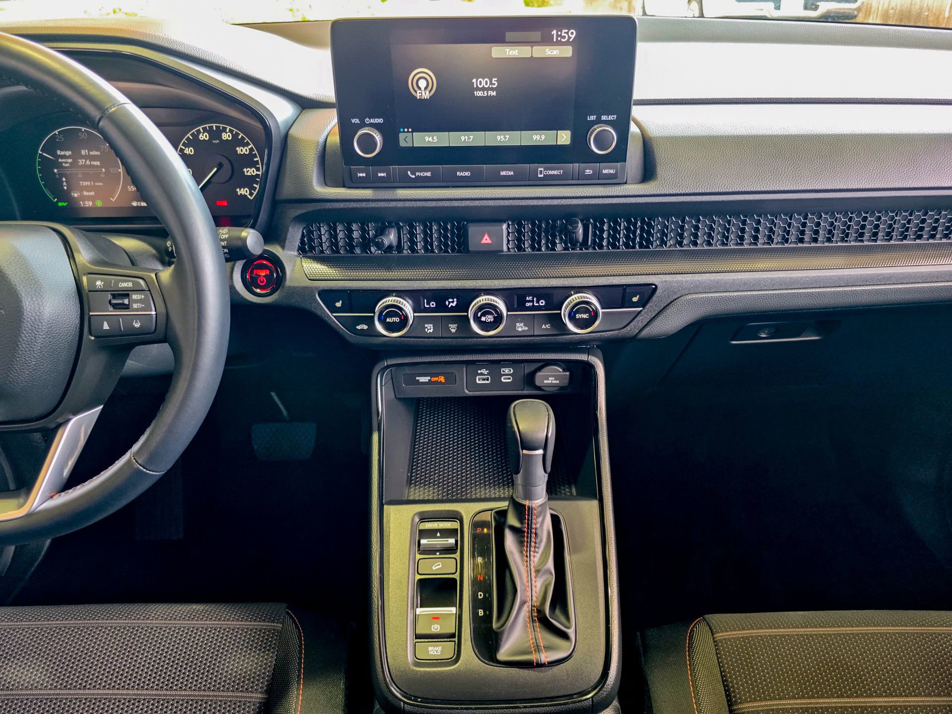 Used 2025 Honda CR-V Sport image 29