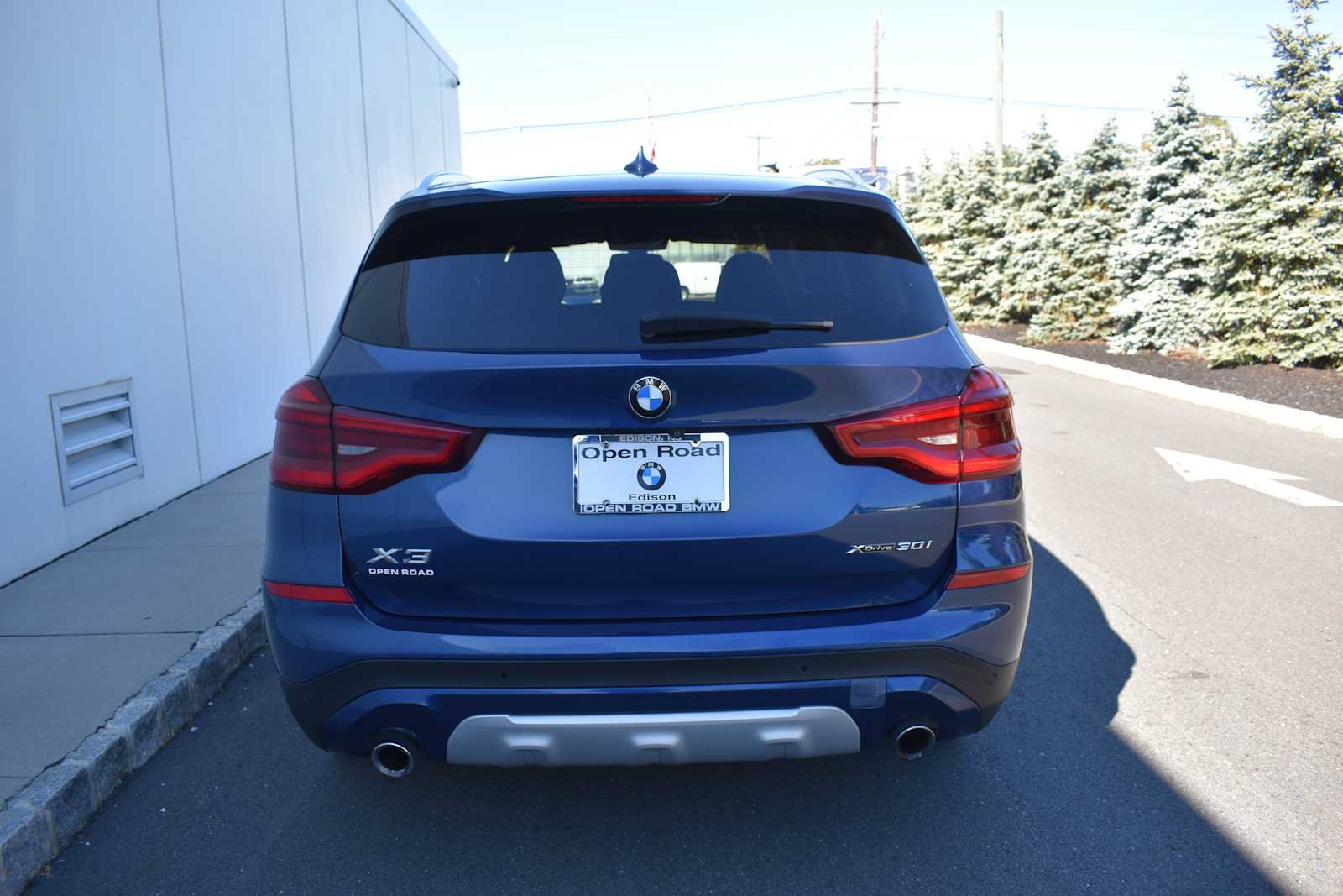 Used 2021 BMW X3 xDrive30i w/ Executive Package AWD/4WD image 6