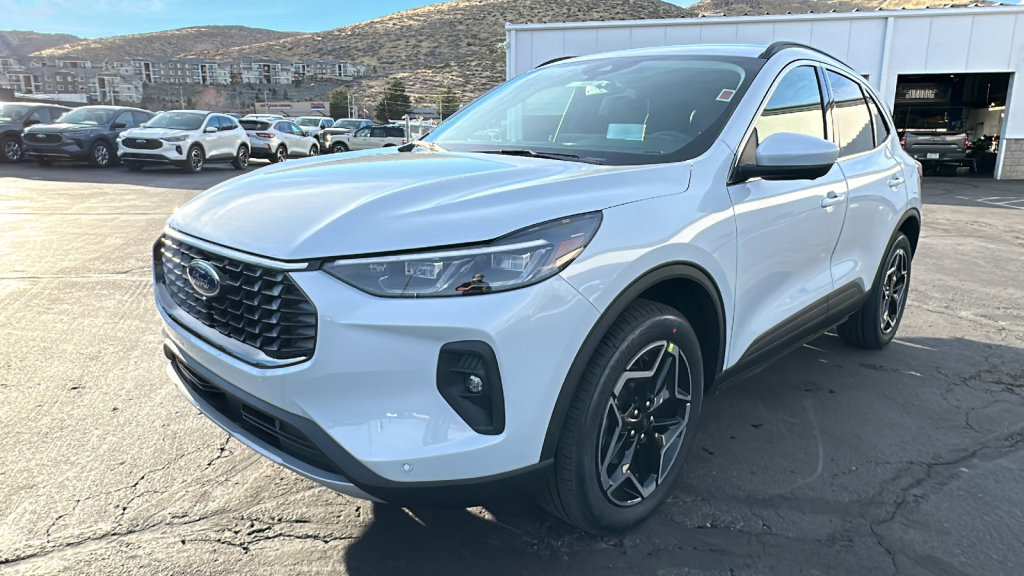 New 2026 Ford Escape Platinum w/ Premium Technology Package AWD/4WD image 7