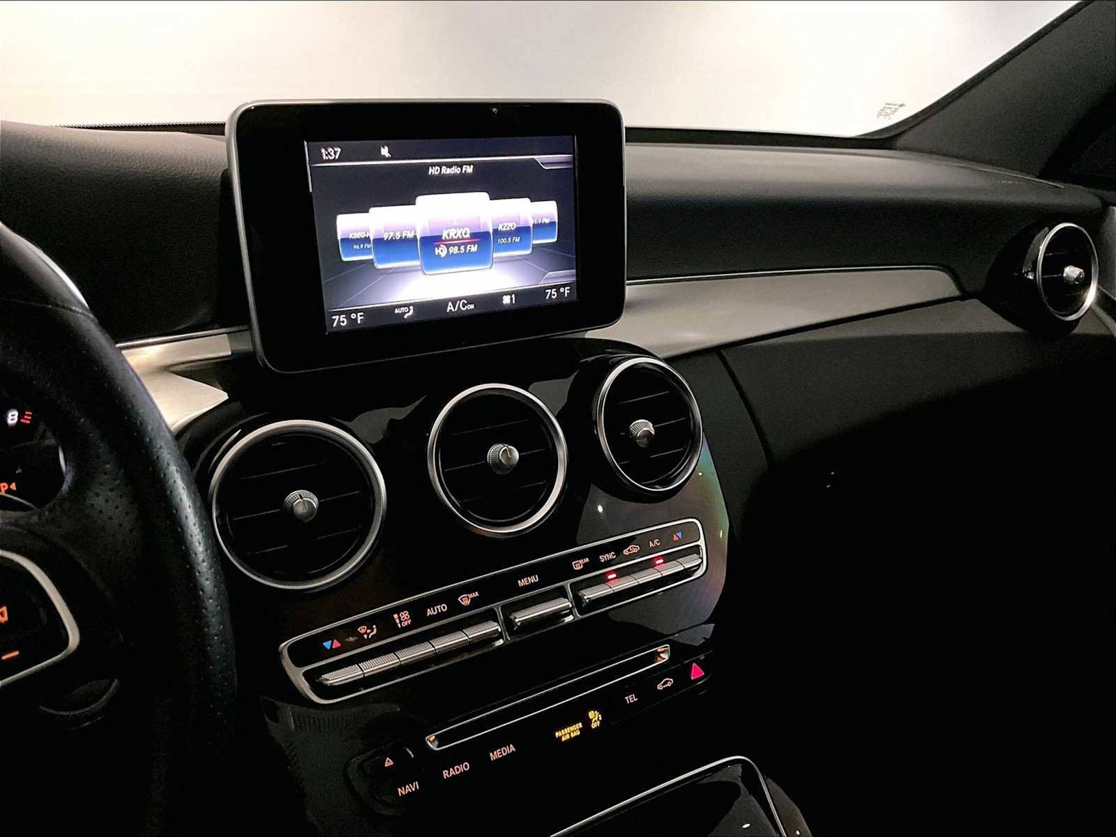 Used 2018 Mercedes-Benz C 300 Sedan image 19