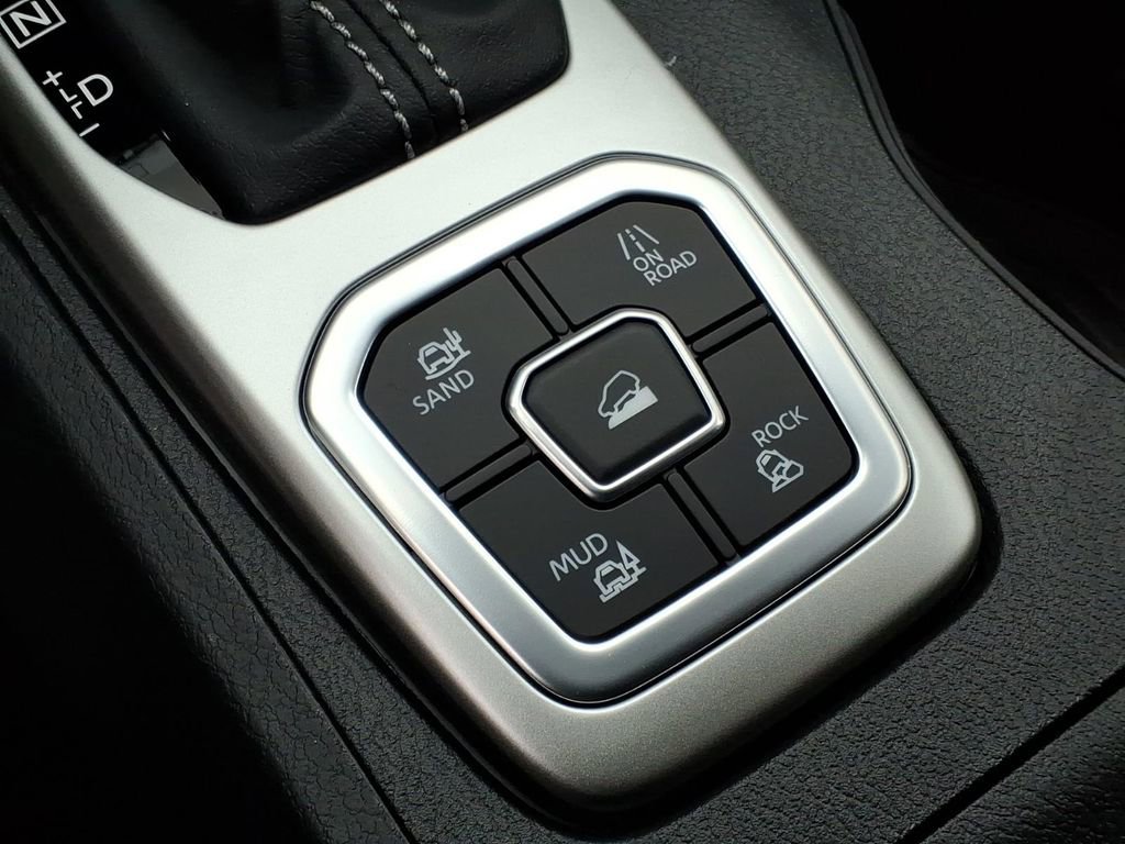 New 2026 Nissan Frontier SV w/ All-Weather Content Package image 12