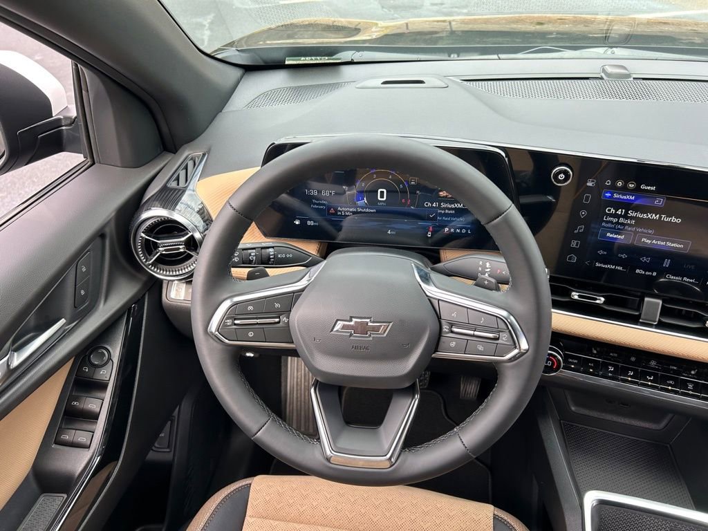 New 2026 Chevrolet Equinox ACTIV w/ Safety and Technology Package image 26