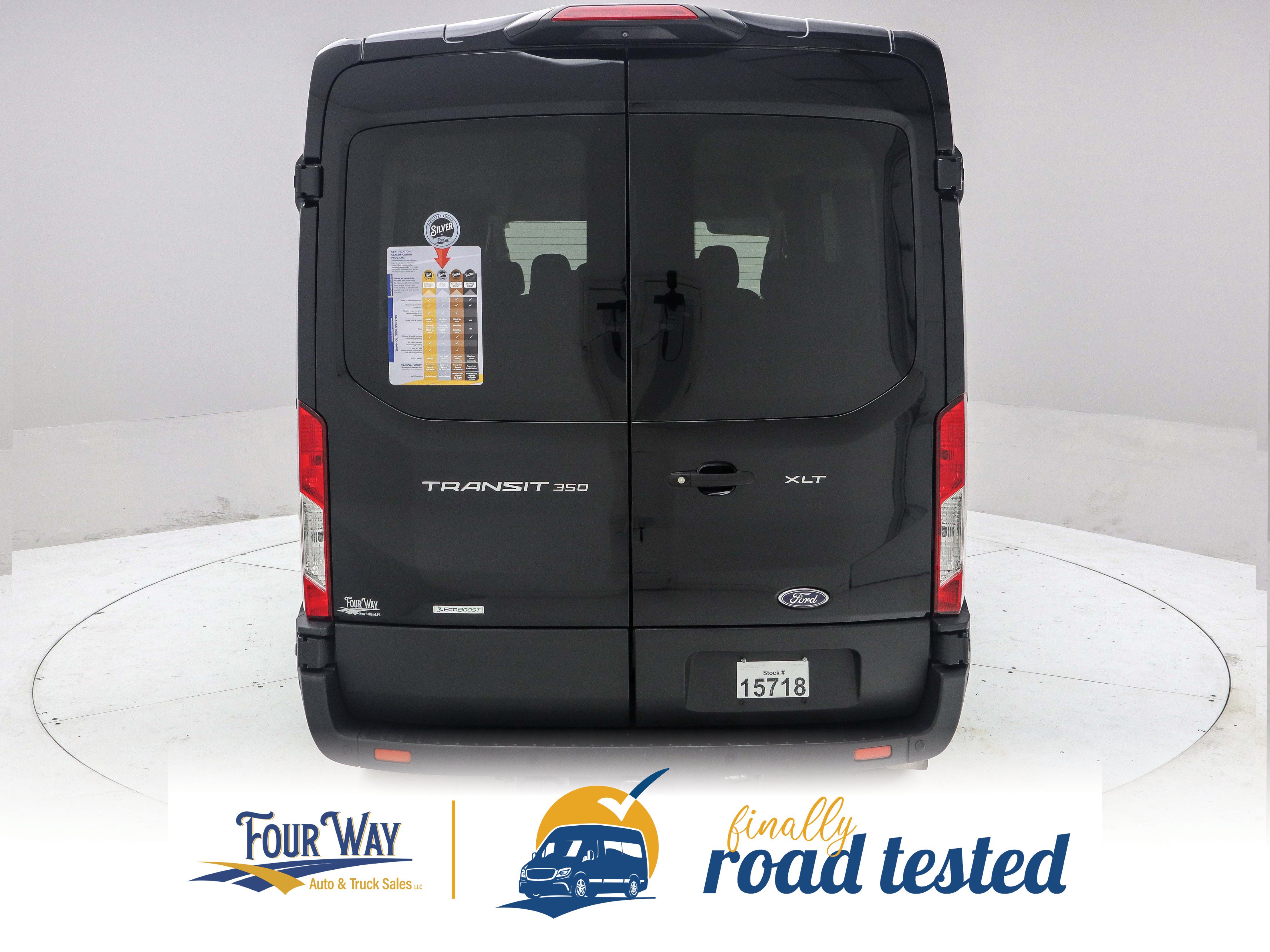Used 2022 Ford Transit 350 XLT RWD image 5
