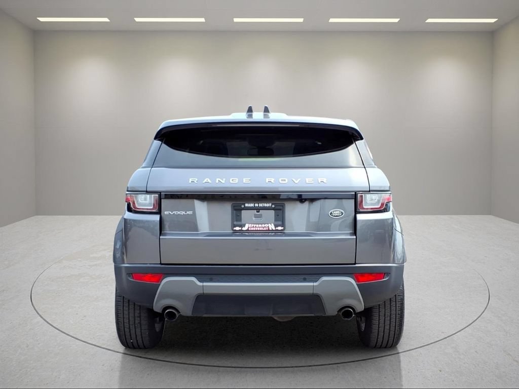 Used 2018 Land Rover Range Rover Evoque SE AWD/4WD image 5
