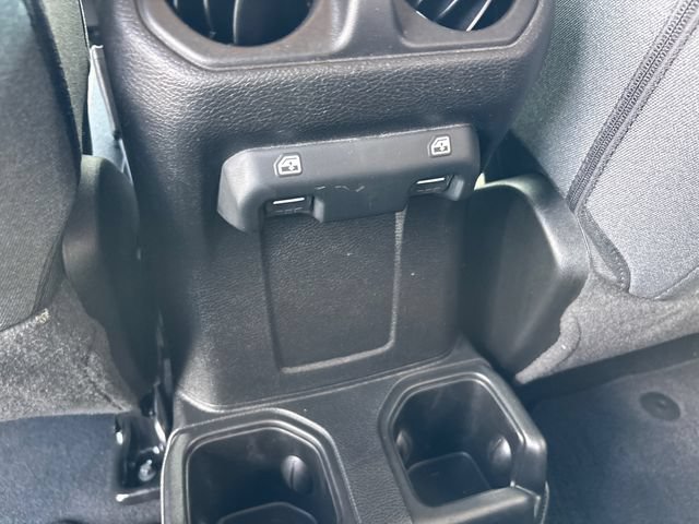 Used 2025 Jeep Wrangler Unlimited Sport AWD/4WD image 13