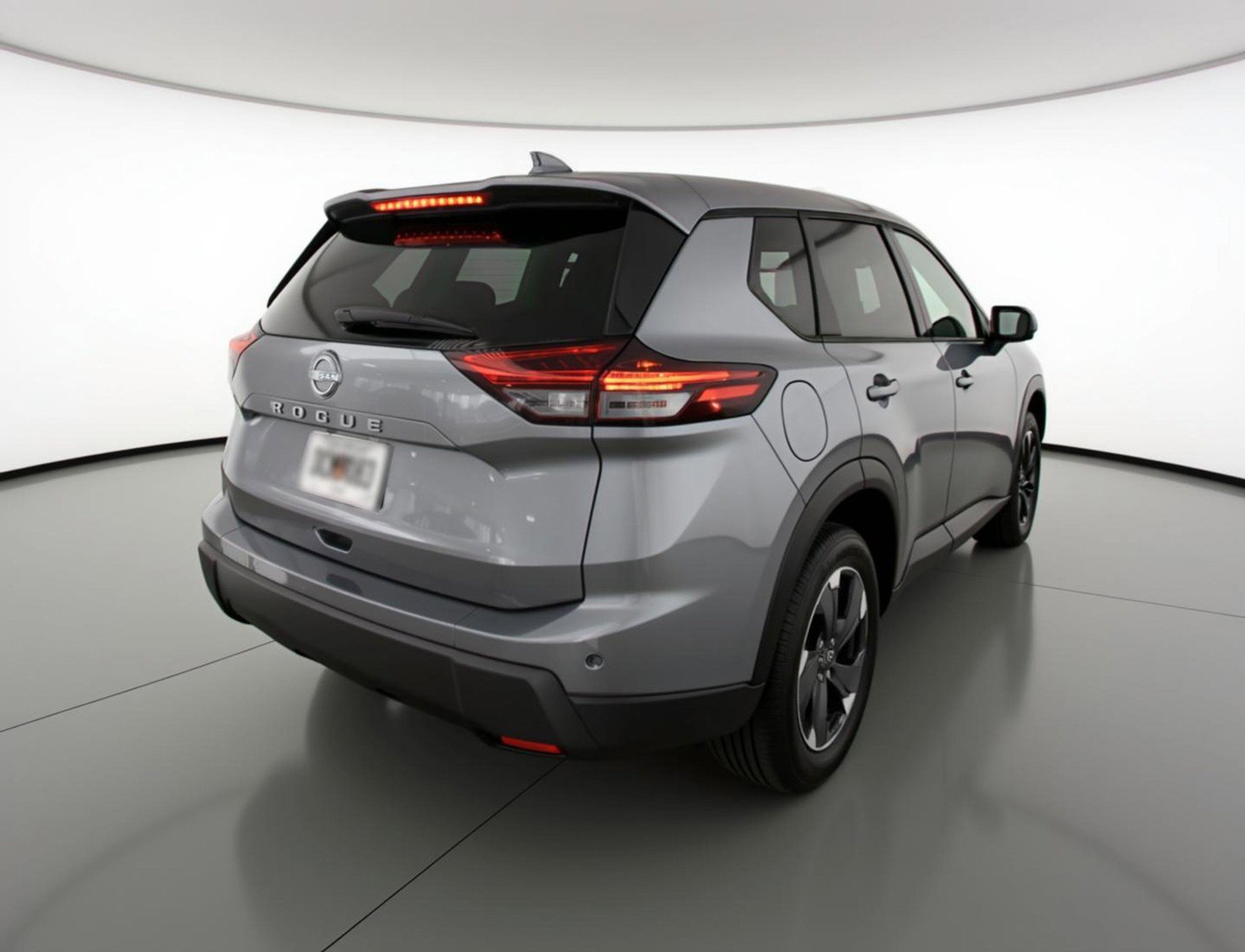 Used 2025 Nissan Rogue SV FWD image 9