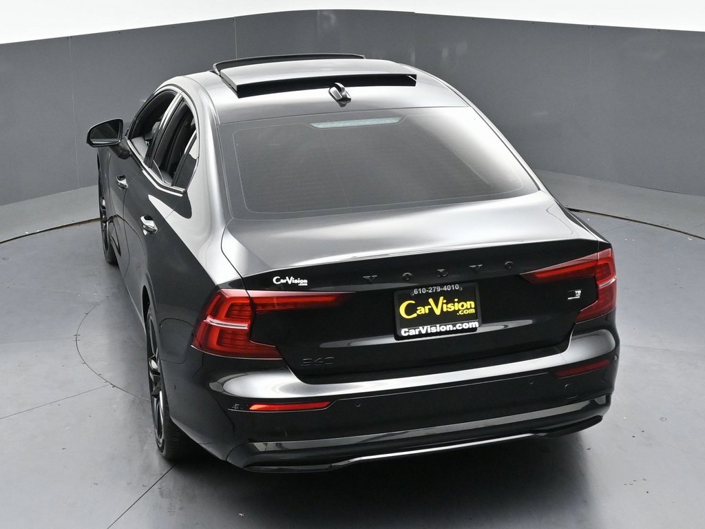 Used 2024 Volvo S60 T8 Ultimate w/ Climate Package image 46