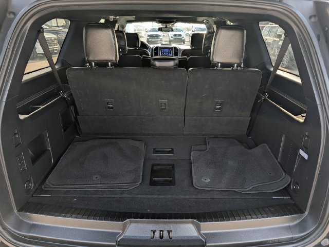 Used 2020 Ford Expedition Max XLT w/ Equipment Group 202A AWD/4WD image 29