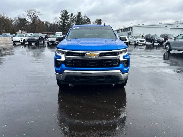 Used 2025 Chevrolet Silverado 1500 LT AWD/4WD image 13