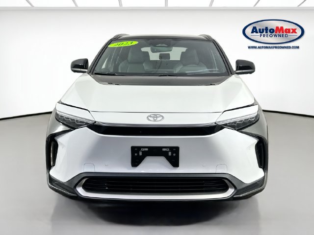 Used 2023 Toyota bZ4X AWD w/ Weather Package image 7