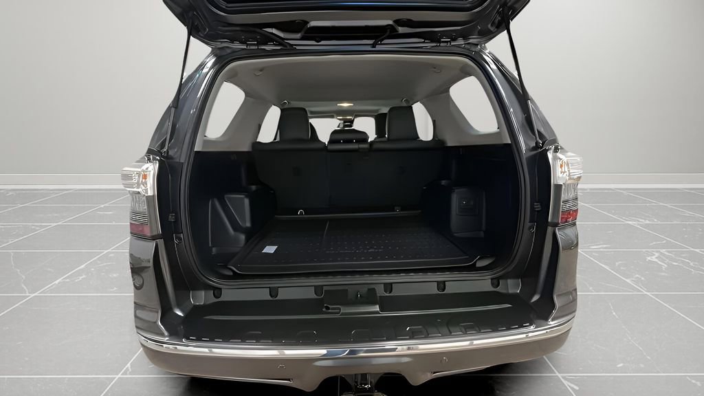 Used 2023 Toyota 4Runner Limited image 14